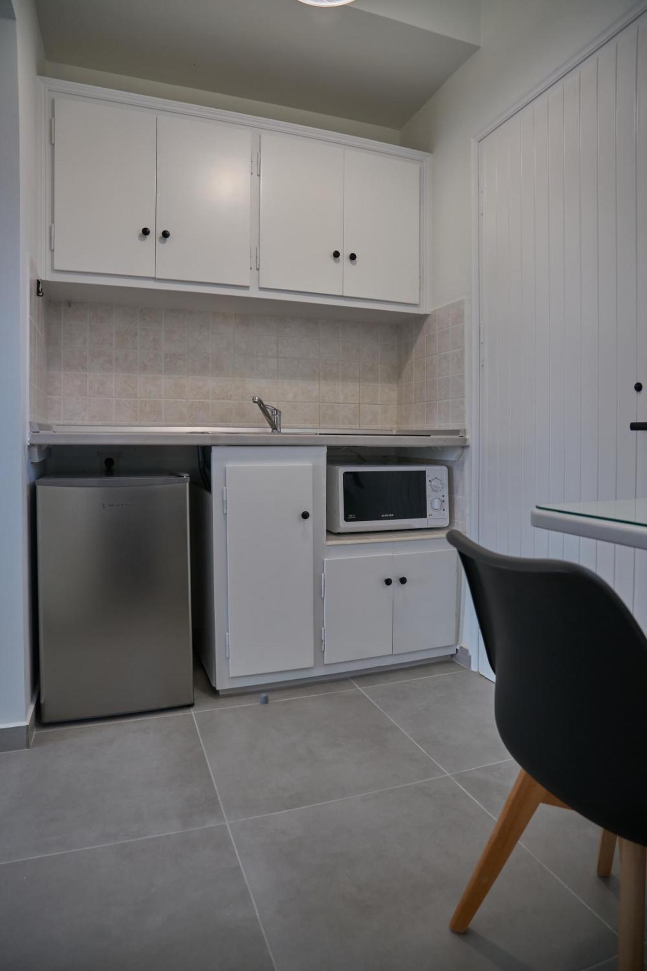 Fiona Apartments Roda  Exterior photo
