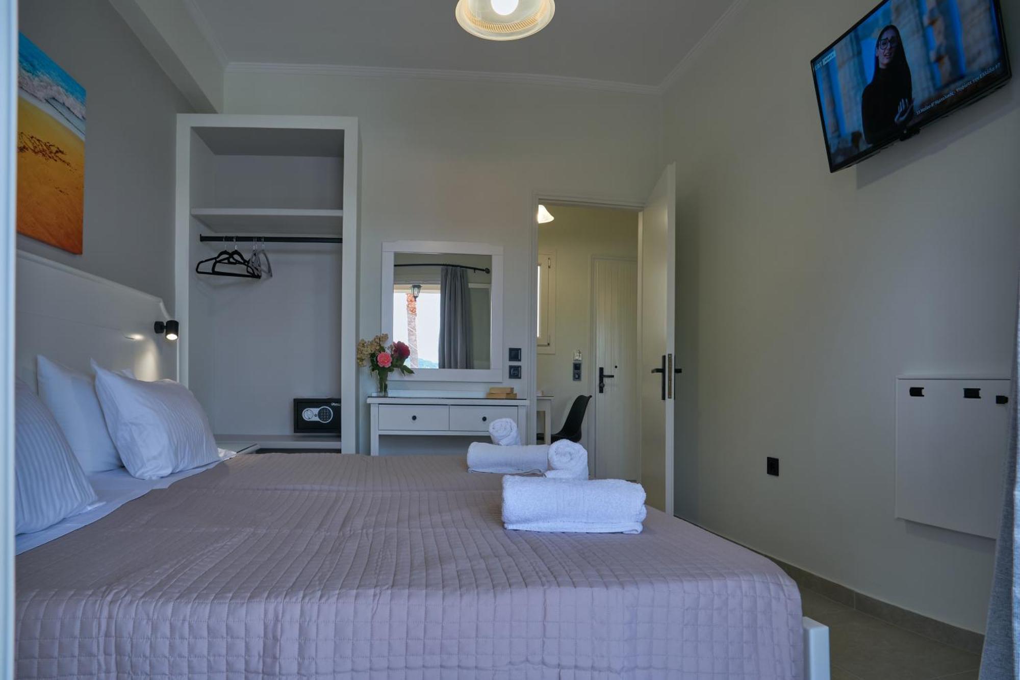 Fiona Apartments Roda  Exterior photo